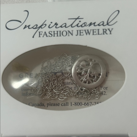 Tree Neck - Picture 1 of 1